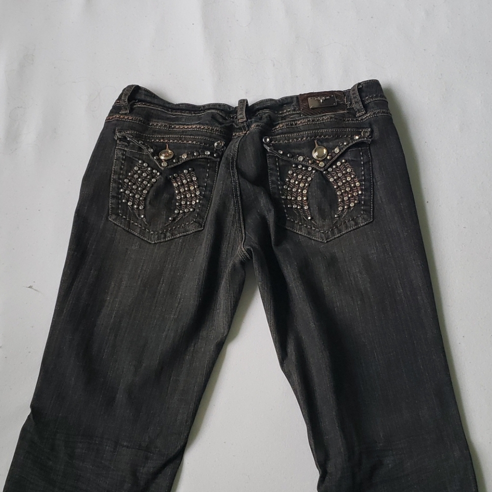 LA idol jeans